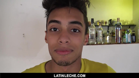 Slutty twink from Venezuela gets double teamed