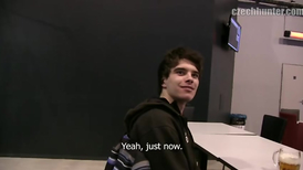 Tattoeod young dude knows how to treat that dick