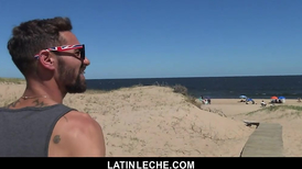 Sexy young pervs agree to hook up outdoors