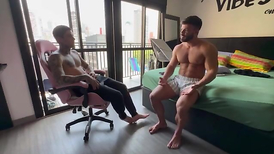 My roommate is having warm bang-out.