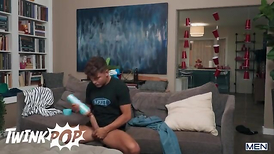 TWINKPOP wrath-wrath Drake Von’s Foot Fetish Only Gets Bigger As He Moves From Troye Dean’s Soles To Danny Fantasy’s Fuck-Hole