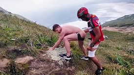 TOURIST SHOWCASED AT CYCLIST'S PICA ON THE BEACH IN FLORIANÓPOLIS